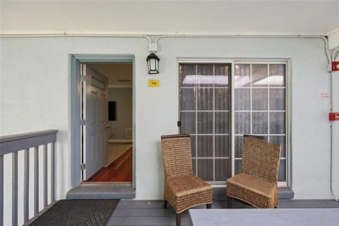 Condo in Orlando, Florida, 2 bedrooms № 2117473 - photo 20