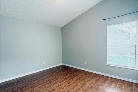 House in Davenport, Florida 4 bedrooms, 139.54 sq.m. № 2394059 - photo 18