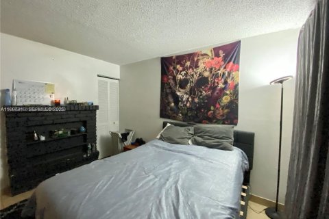 Снять в аренду кондоминиум в Дейви, Флорида 2 спальни, 102.19м2, № 2032513 - фото 8