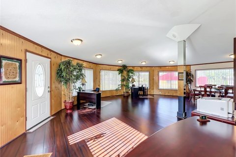 Propiedad comercial en venta en Eustis, Florida, 74.32 m2 № 2155662 - foto 13