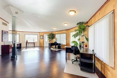 Propiedad comercial en venta en Eustis, Florida, 74.32 m2 № 2155662 - foto 16