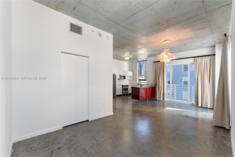 Copropriété à vendre à Miami, Floride: 1 chambre, 88.26 m2 № 2153718 - photo 5