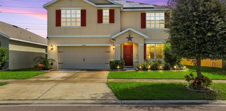 Villa ou maison à Ruskin, Floride 5 chambres, 248.42 m2 № 2417078