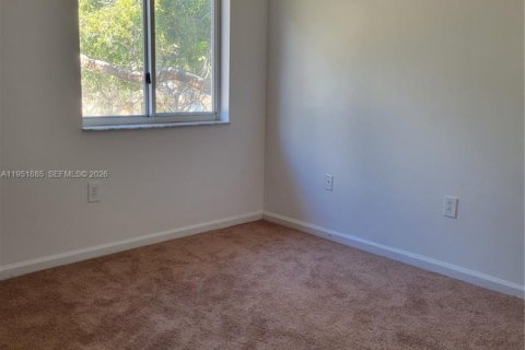 Condominio en venta en Miami, Florida, 3 dormitorios, 106.84 m2 № 2006079 - foto 7