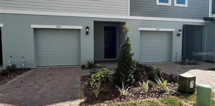 Townhouse in Davenport, Florida 3 bedrooms, 141.68 sq.m. № 1879881