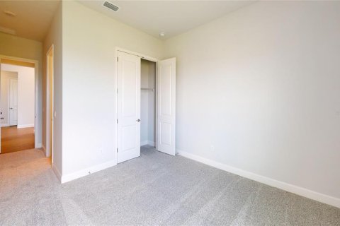 House in Daytona Beach, Florida 4 bedrooms, 235.69 sq.m. № 1259897 - photo 15