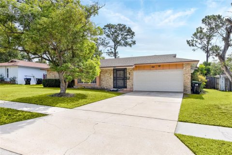 Villa ou maison à Orlando, Floride 4 chambres, 170.2 m2 № 2149458