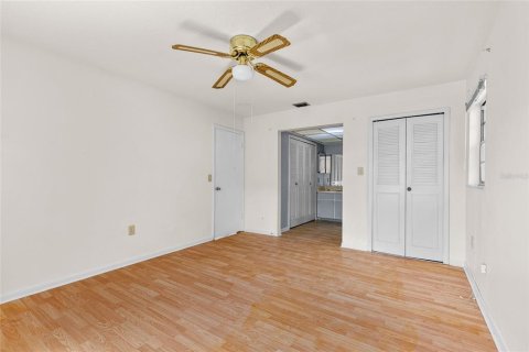 Villa ou maison à vendre à Orlando, Floride: 4 chambres, 170.2 m2 № 2149458 - photo 13