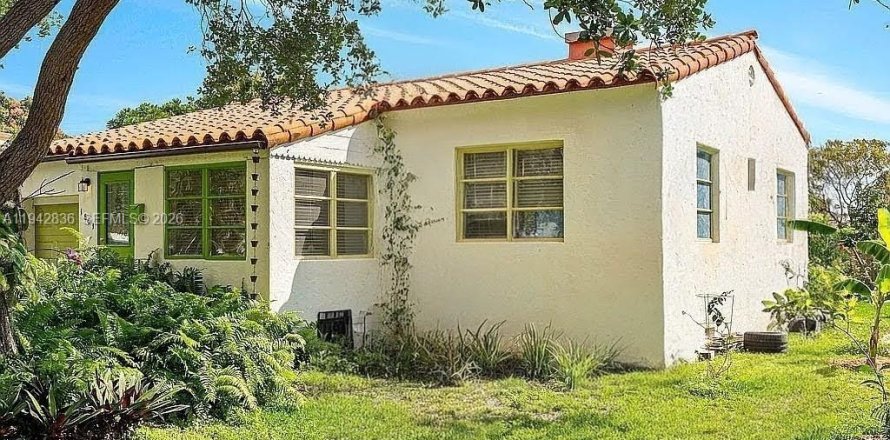 Villa ou maison à Hollywood, Floride 2 chambres, 82.5 m2 № 2000172