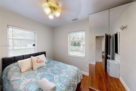 Купить виллу или дом в Холливуд, Флорида 2 спальни, 82.5м2, № 2000172 - фото 22