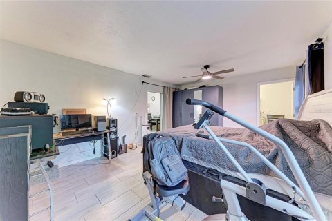 Villa ou maison à vendre à Sarasota, Floride: 3 chambres, 138.05 m2 № 2433102 - photo 24