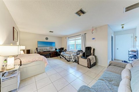 Villa ou maison à vendre à Sarasota, Floride: 3 chambres, 138.05 m2 № 2433102 - photo 12
