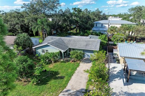 Villa ou maison à vendre à Sarasota, Floride: 3 chambres, 138.05 m2 № 2433102 - photo 3