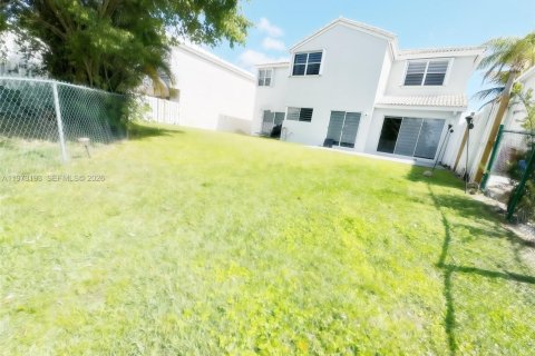 Villa ou maison à vendre à Pembroke Pines, Floride: 3 chambres, 179.77 m2 № 2035959 - photo 19