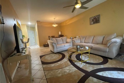 Condominio en venta en Riverview, Florida, 3 dormitorios, 106.93 m2 № 1429222 - foto 9
