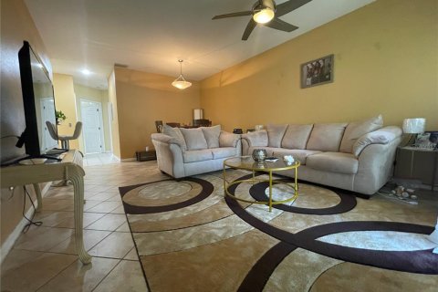 Condominio en venta en Riverview, Florida, 3 dormitorios, 106.93 m2 № 1429222 - foto 10