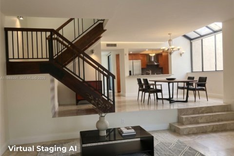 Touwnhouse à louer à Aventura, Floride: 2 chambres, 155.43 m2 № 2051502 - photo 3