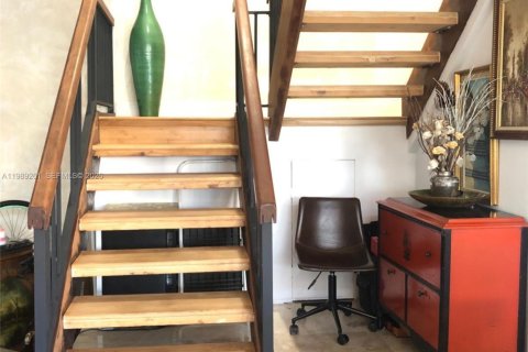 Touwnhouse à louer à Aventura, Floride: 2 chambres, 155.43 m2 № 2051502 - photo 16