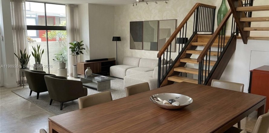 Touwnhouse à Aventura, Floride 2 chambres, 155.43 m2 № 2051502