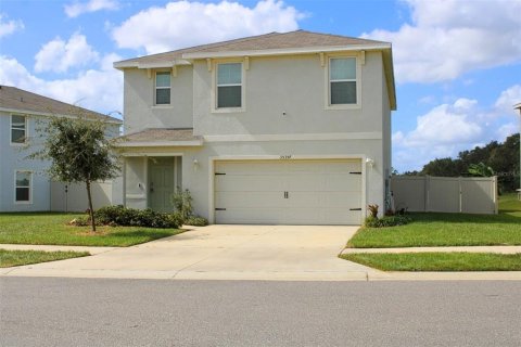 Villa ou maison à Dade City, Floride 5 chambres, 235.97 m2 № 2437227