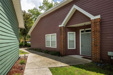 Condo in Gainesville, Florida, 2 bedrooms № 2237285 - photo 4