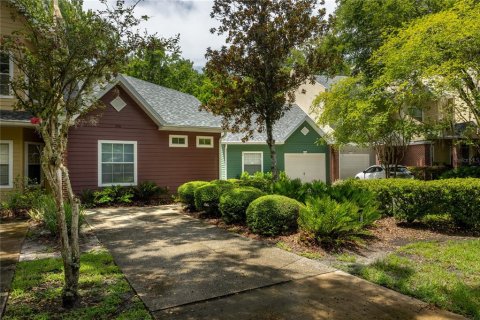Condo in Gainesville, Florida, 2 bedrooms  № 2237285
