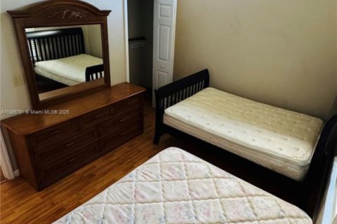 Propiedad comercial en venta en Ocala, Florida № 2015626 - foto 15