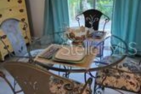 House in Mount Dora, Florida 2 bedrooms, 69.68 sq.m. № 1826811 - photo 11