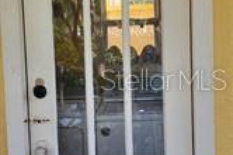 House in Mount Dora, Florida 2 bedrooms, 69.68 sq.m. № 1826811 - photo 29