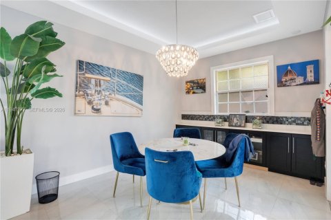 Villa ou maison à vendre à Orlando, Floride: 4 chambres, 259.1 m2 № 2003817 - photo 9