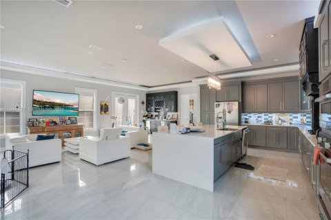 Villa ou maison à vendre à Orlando, Floride: 4 chambres, 259.1 m2 № 2003817 - photo 5