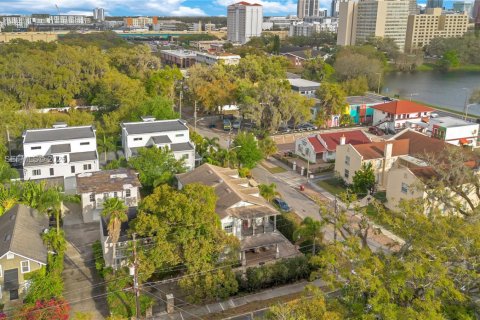 Villa ou maison à vendre à Orlando, Floride: 4 chambres, 259.1 m2 № 2003817 - photo 27
