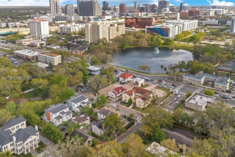 Villa ou maison à vendre à Orlando, Floride: 4 chambres, 259.1 m2 № 2003817 - photo 28