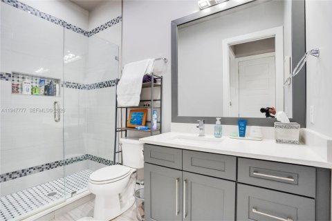 Villa ou maison à vendre à Orlando, Floride: 4 chambres, 259.1 m2 № 2003817 - photo 10