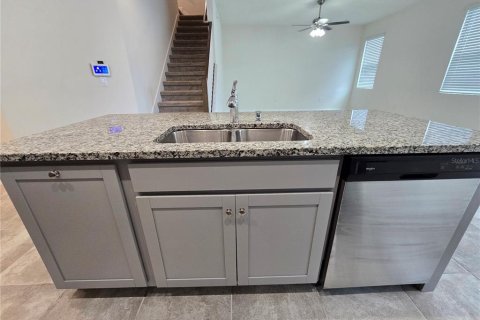 House in Kissimmee, Florida 4 bedrooms, 174.1 sq.m. № 1842157 - photo 18