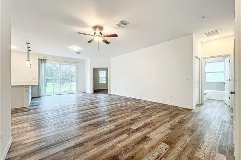 House in North Port, Florida 3 bedrooms, 152.08 sq.m. № 2108640 - photo 10
