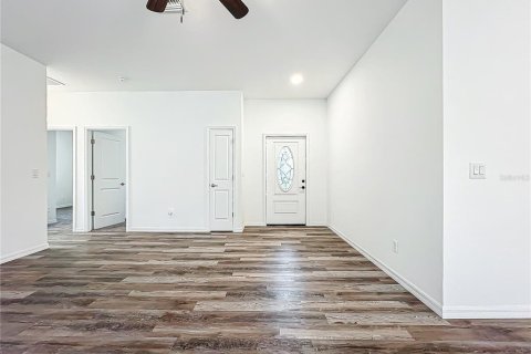 House in North Port, Florida 3 bedrooms, 152.08 sq.m. № 2108640 - photo 5