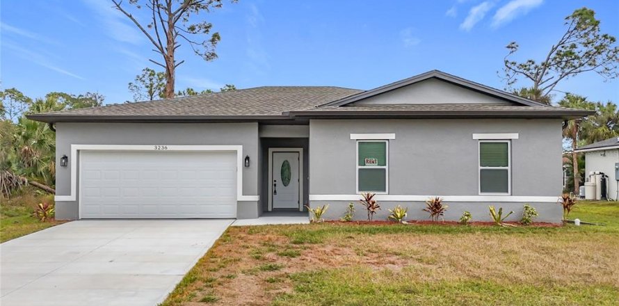 House in North Port, Florida 3 bedrooms, 152.08 sq.m. № 2108640