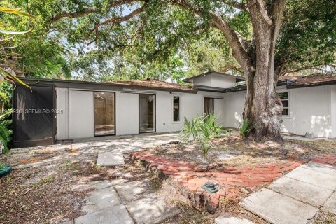 Villa ou maison à vendre à Sarasota, Floride: 3 chambres, 186.92 m2 № 2032161 - photo 18