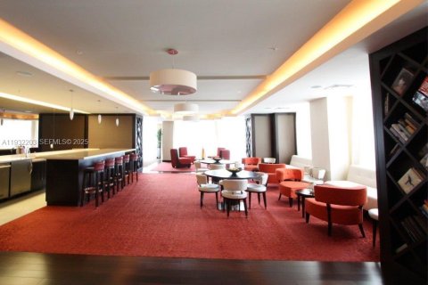 Купить кондоминиум в Уэст-Палм-Бич, Флорида 1 спальня, 70.14м2, № 1990612 - фото 18