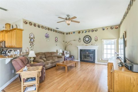 Villa ou maison à vendre à Eustis, Floride: 3 chambres, 204.29 m2 № 1747333 - photo 16