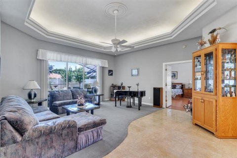 Купить виллу или дом в Юстис, Флорида 12 комнат, 204.29м2, № 1747333 - фото 5