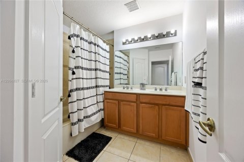 Touwnhouse à vendre à Homestead, Floride: 4 chambres, 171.87 m2 № 2170552 - photo 15