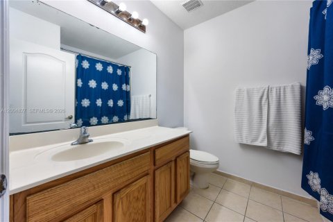 Touwnhouse à vendre à Homestead, Floride: 4 chambres, 171.87 m2 № 2170552 - photo 12