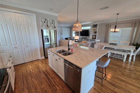 Casa en alquiler en Treasure Island, Florida, 3 dormitorios, 151.8 m2 № 1915353 - foto 11