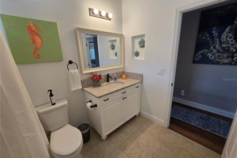 House in Treasure Island, Florida 3 bedrooms, 151.8 sq.m. № 1915353 - photo 26