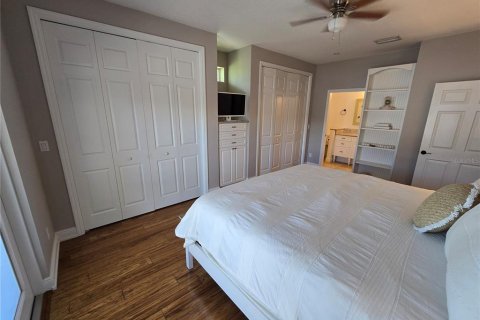 Casa en alquiler en Treasure Island, Florida, 3 dormitorios, 151.8 m2 № 1915353 - foto 28