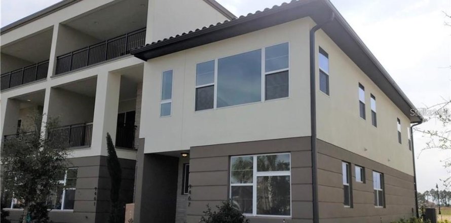 Adosado en Orlando, Florida 3 dormitorios, 103.86 m2 № 2217536