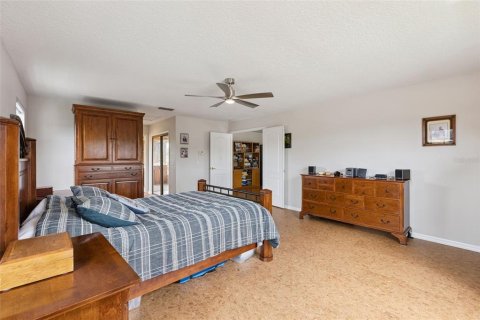 Villa ou maison à vendre à Orlando, Floride: 6 chambres, 334.63 m2 № 2358844 - photo 25