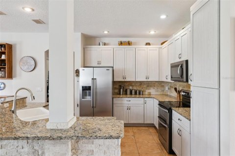 Villa ou maison à vendre à Orlando, Floride: 6 chambres, 334.63 m2 № 2358844 - photo 13
